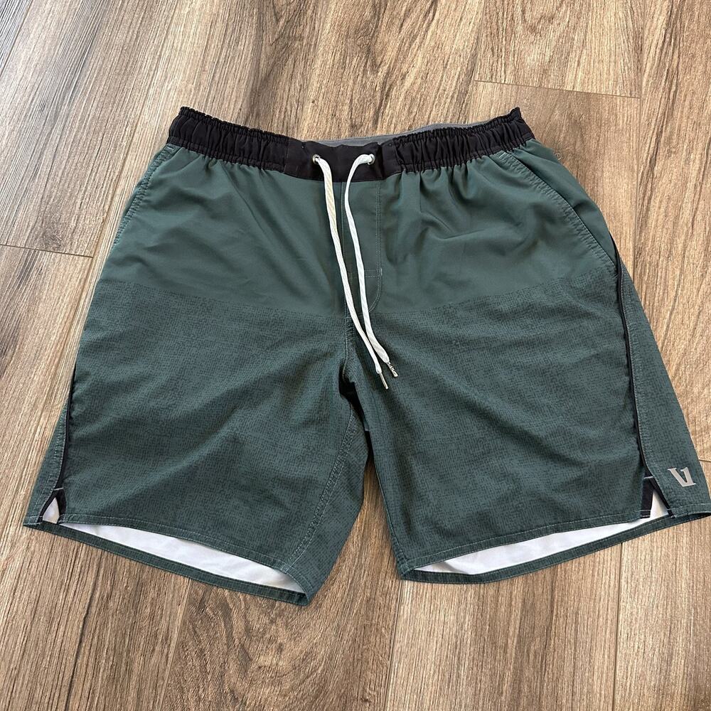 Vuori Shorts Men's Kore Medium Brief Lined Gym Yoga Running